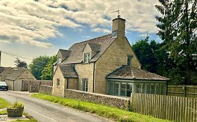 Holly Cottage